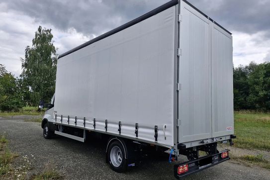 Iveco Daily 50C18 Hi-Matic Plandeka 15EP