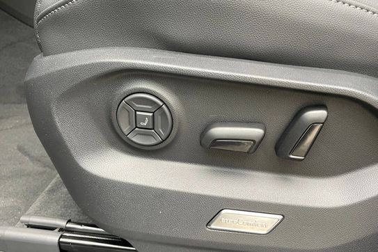 Volkswagen Touareg R 3.0 V6 TFSI eHybrid 4MOTION