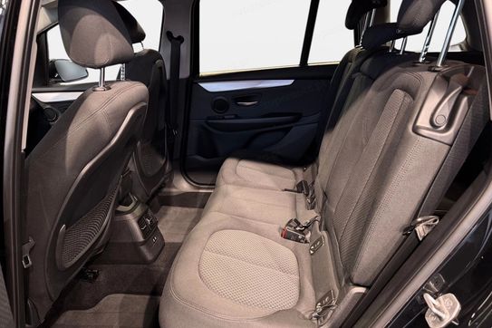 BMW Seria 2 Active Tourer 218i