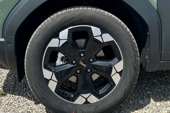 Dacia Duster Extreme 1.6 Full Hybrid