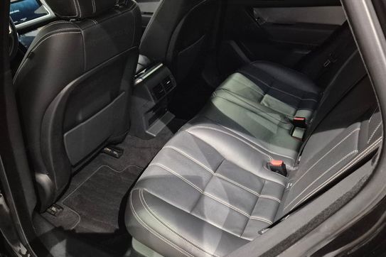 Land Rover Range Rover Velar D200 mHEV
