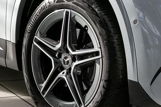 Mercedes GLA 220 4-Matic AMG Line