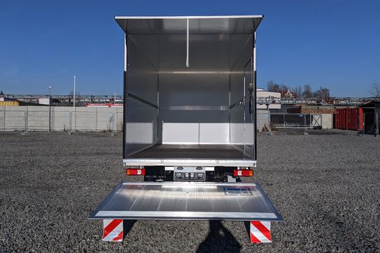 Iveco Daily 35S18 Kontener 8EP + Winda