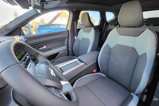 Dacia Bigster Extreme 1.8 Full Hybrid