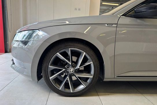 Skoda Superb 2.0 TSI Sportline DSG