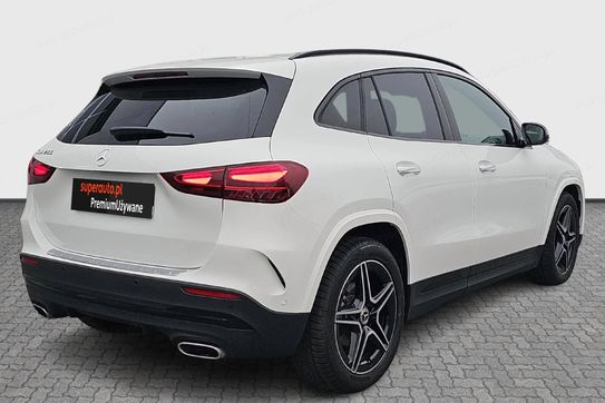 Mercedes GLA 200 AMG Line