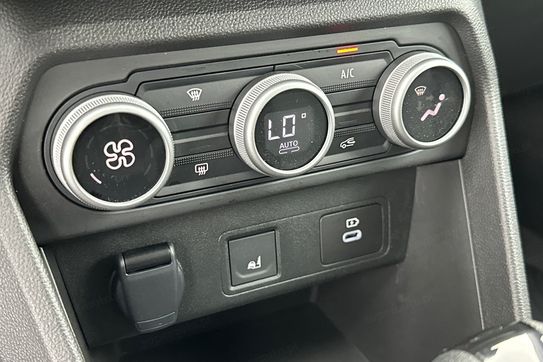 Dacia Jogger Expression 1.6 Hybrid AT 7-miejsc