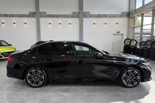BMW Seria 5 520d M Sport