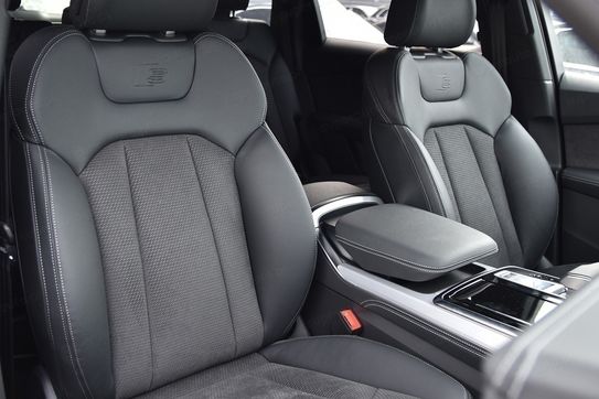 Audi Q8 TFSI e quattro