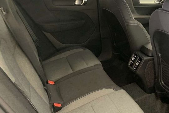 Volvo XC40 B4 Plus Black Edition