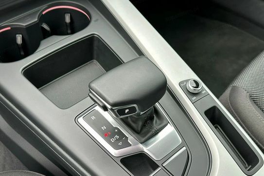 Audi A4 35 TFSI mHEV