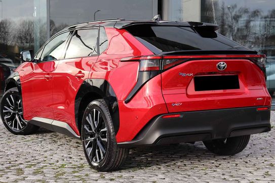 Toyota bZ4X Executive BEV AWD