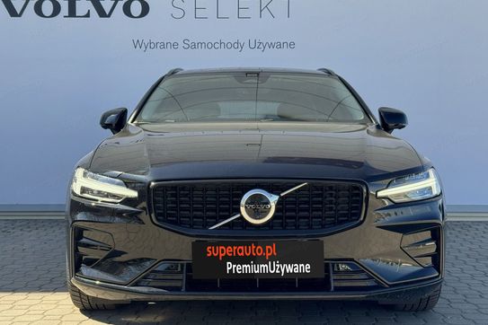 Volvo V60 B4 B Plus Dark