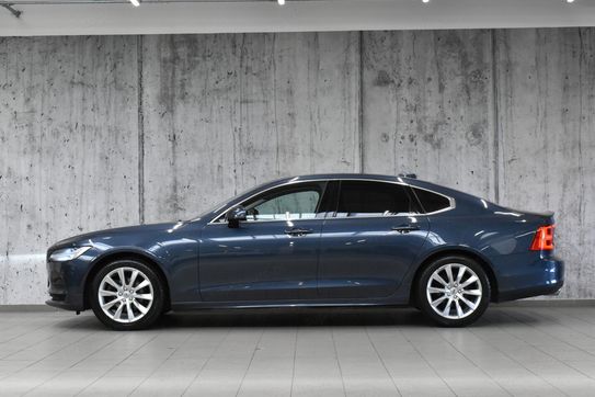Volvo S90 D4 Momentum