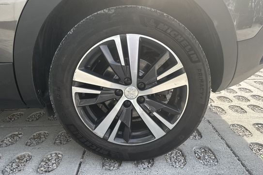 Peugeot 3008 Allure Pack 1.2 PureTech  S&S EAT8