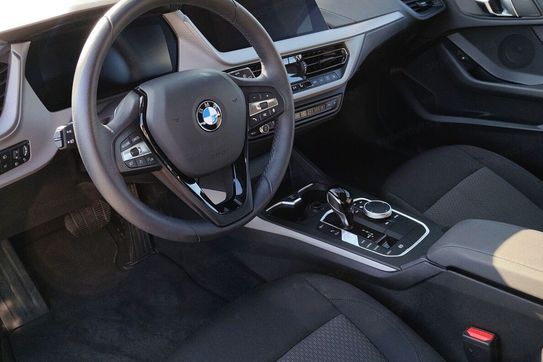 BMW Seria 1 118i Advantage aut