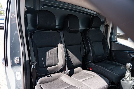 Renault Trafic L2H1 Pack Clim EDC