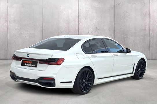 BMW Seria 7 740D Xdrive Mhev Sport