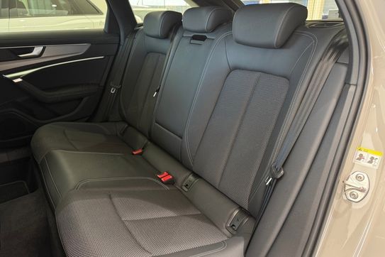 Audi A6 Avant 50 TFSI e quattro S Line