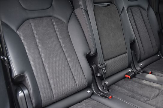 Audi Q7 50 TDI quattro S Line