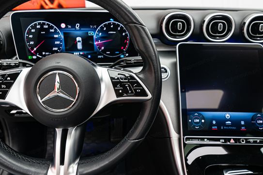 Mercedes Klasa C 180 Business Edition