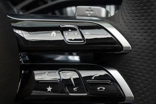 Mercedes Klasa E 220 d 4-Matic AMG