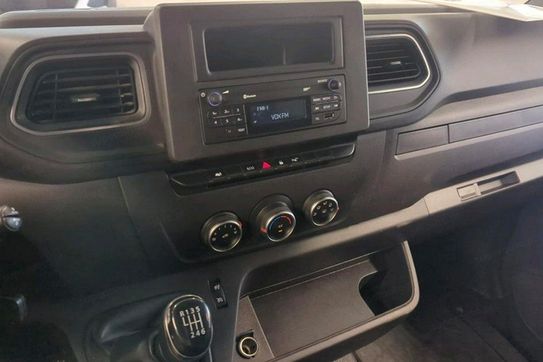 Renault Master L2H2