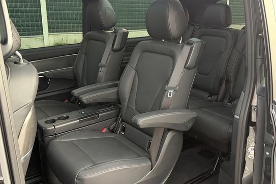 Mercedes V Klasa V300 d Długi Exclusive 4-Matic 9G-Tronic