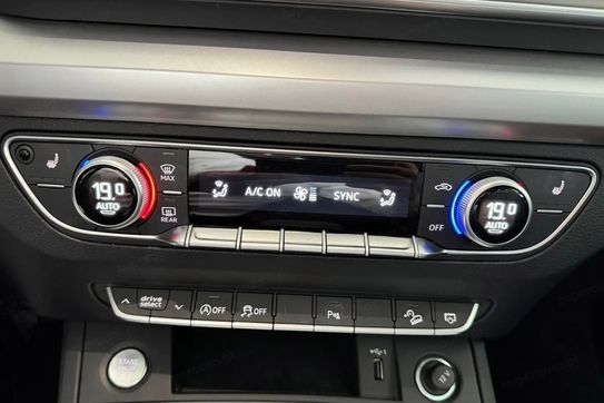 Audi Q5 Sportback 40 TDI quattro Advanced