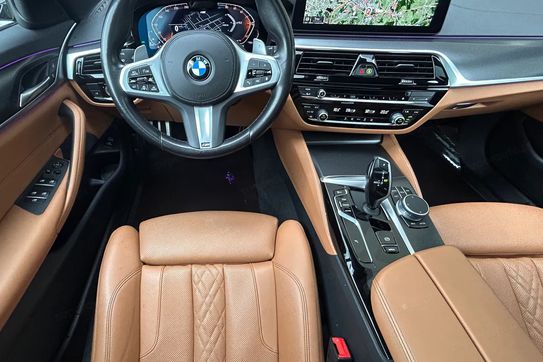 BMW Seria 5 520d xDrive mHEV M Sport sport-aut
