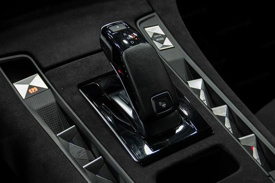 DS DS7 1.6 PureTech Performance Line +