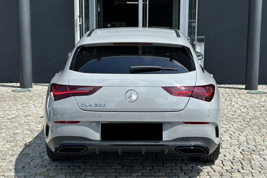 Mercedes CLA 200 AMG Line Shooting Brake