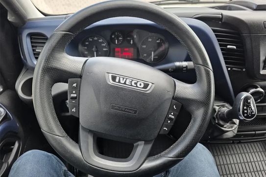 Iveco Daily 35S18A8 L4H2 HI-MATIC