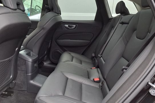 Volvo XC60 T6 Plug-In Hybrid AWD Plus Dark aut