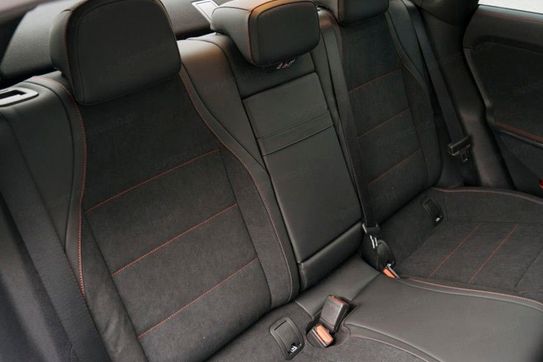 Mercedes CLA 200 AMG Line