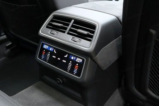 Audi A6 RS6 TFSI mHEV quattro Performance Tiptronic