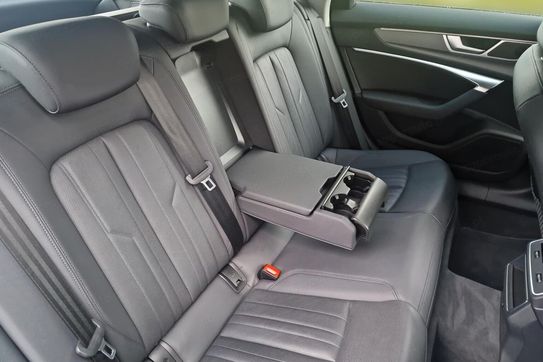 Audi A6 Avant 40 TDI quattro Sport