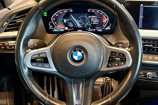 BMW Seria 1 118i M Sport aut