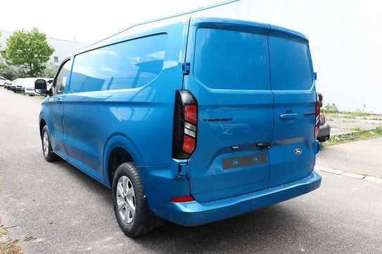 Ford Transit Custom 320 L2H1 Limited