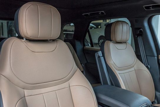 Land Rover Range Rover Sport S D300 Dynamic HSE
