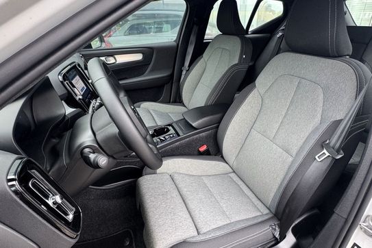 Volvo XC40 B3 Plus Dark