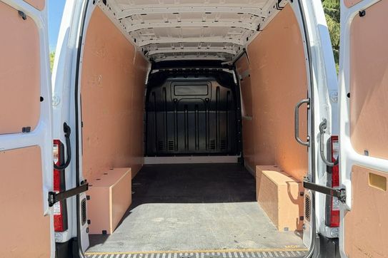 Renault Master dCi L3H2