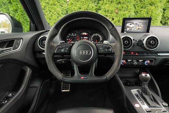 Audi A3 RS3 TFSI quattro S tronic
