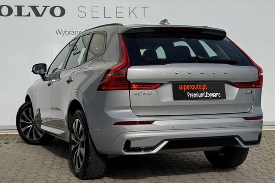 Volvo XC60 B5 B AWD Plus Dark