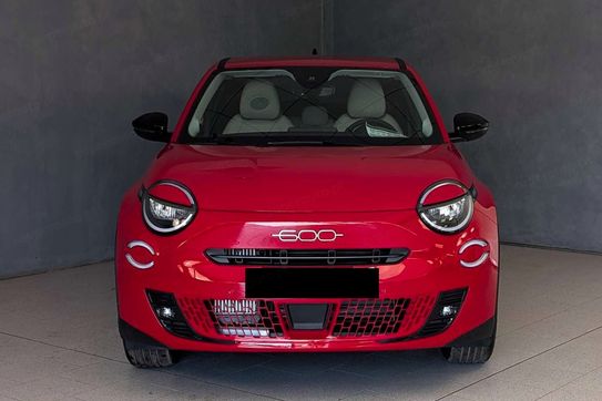 Fiat 600 La Prima 1.2 Turbo Hybrid eDCT