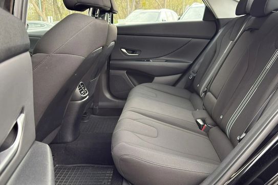 Hyundai Elantra 1.6 Smart CVT
