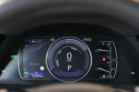 Lexus ES 300h Business Edition