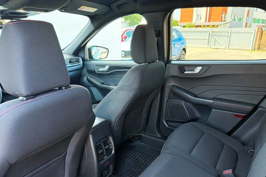 Ford Kuga 2.5 FHEV FWD ST-Line X