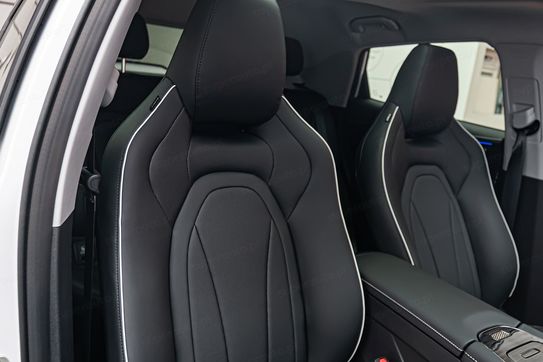 Omoda 5 1.5 T-GDI Hybrid Premium DHT