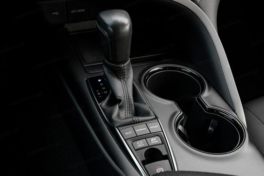 Toyota Camry 2.5 Hybrid